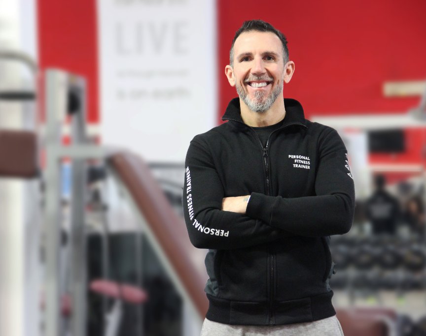 Francesco è un personal trainer per sportivi